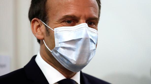 Emmanuel Macron-masque-protection-coronavirus