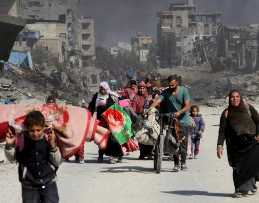 « Promis le ciel » : Fragments d’exils au féminin