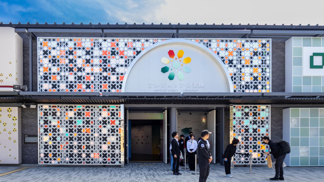 Pavillon Algérien à l'expo de OSAKA Japon